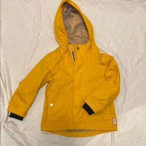 Hunter Yellow Raincoat with Hood and Water-Resistant Fabric